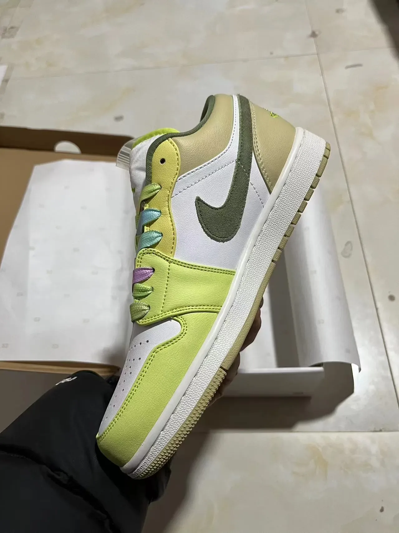 Nike Air Jordan 1 Low Lime Green White Beige Lifestyle Sneakers 4