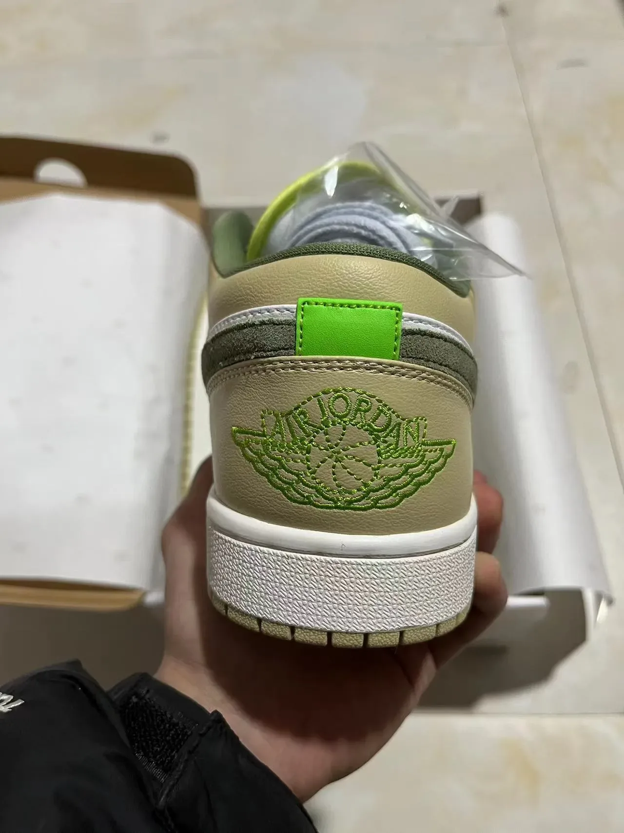Nike Air Jordan 1 Low Lime Green White Beige Lifestyle Sneakers 6
