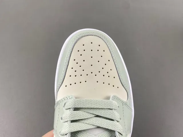 Nike Air Jordan 1 Low Mint Green Chaussures Lifestyle 5