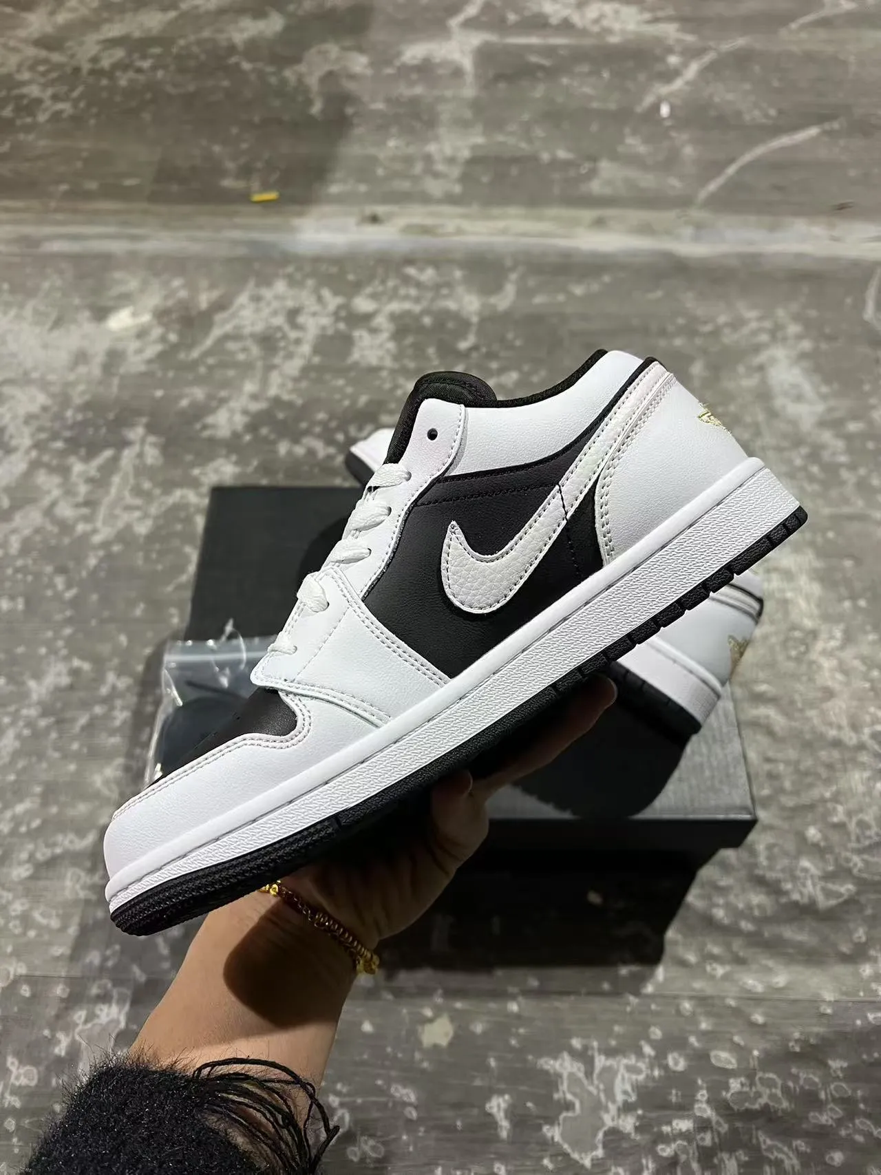 Nike Air Jordan 1 Low White Black Leather Upper Lifestyle Sneakers 5