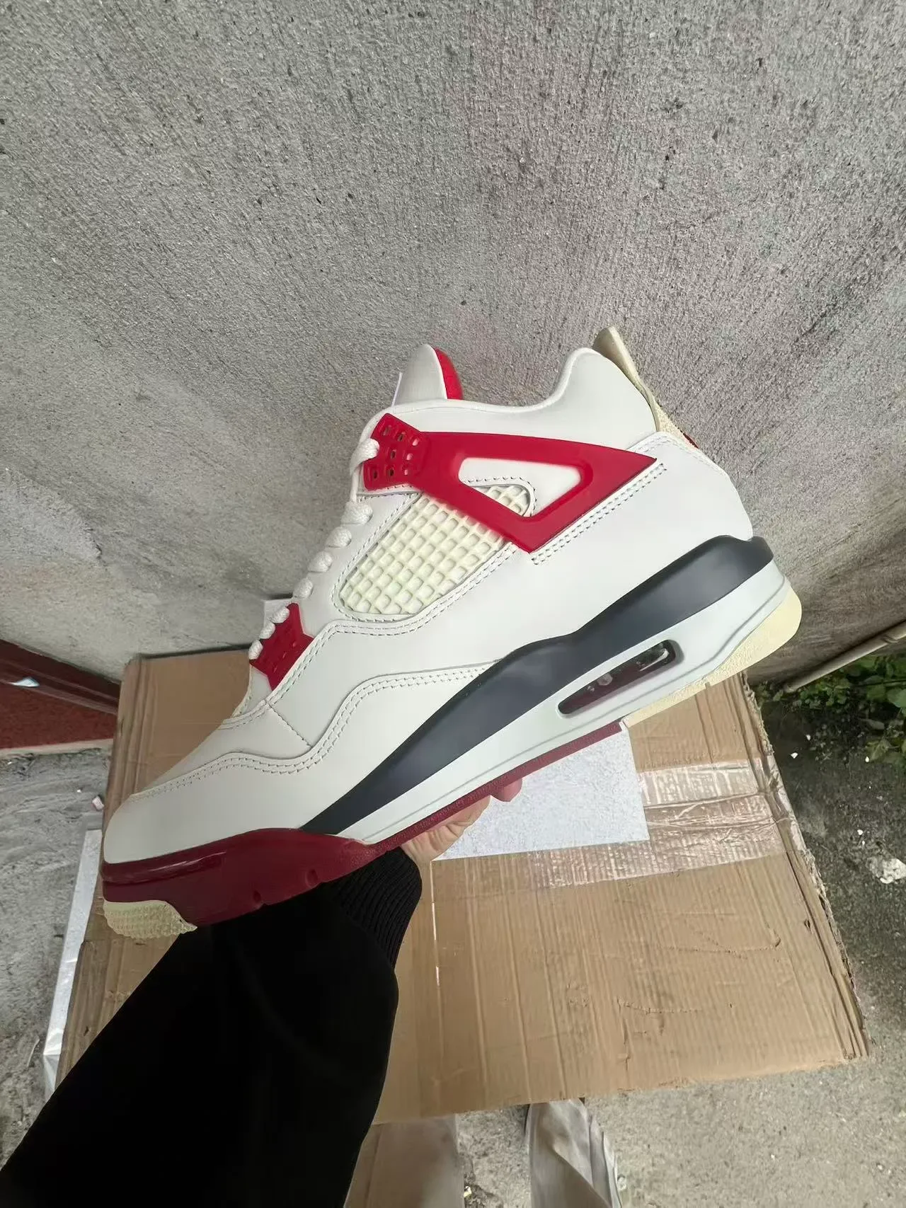 Nike Air Jordan 4 Blanc et Rouge Chaussures de basket 4