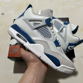 Nike Air Jordan 4 白色皇家蓝篮球鞋
