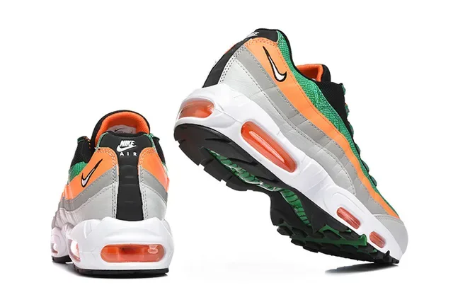 Nike Air Max 95 Pink and Black Lifestyle Sneakers 20