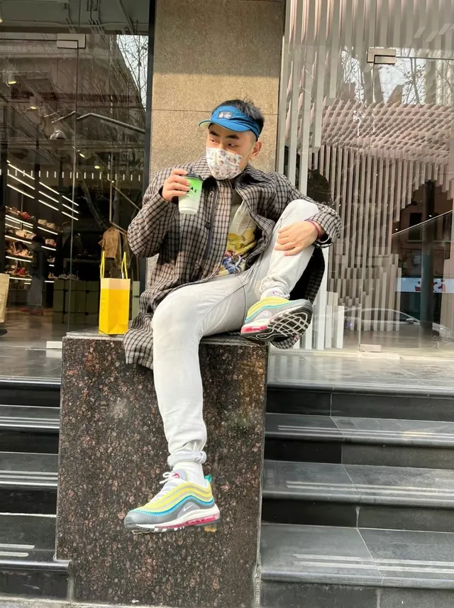 Nike Air Max 97 Multicolor Layered Upper Lifestyle Sneakers 5
