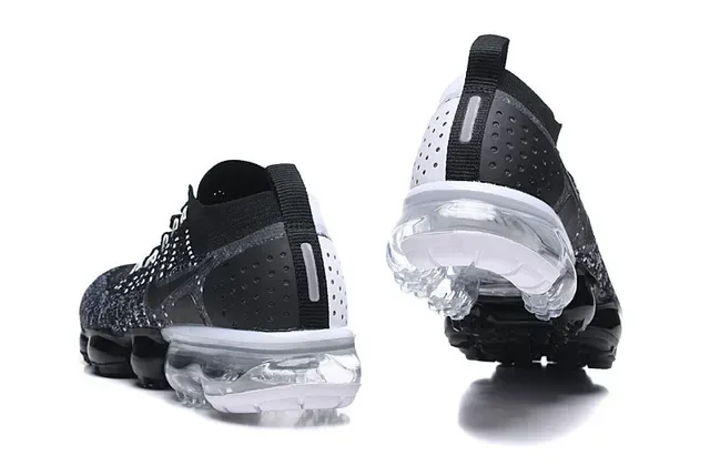 Nike Air VaporMax Flyknit Black White Dot Pattern Lifestyle Sneakers 3