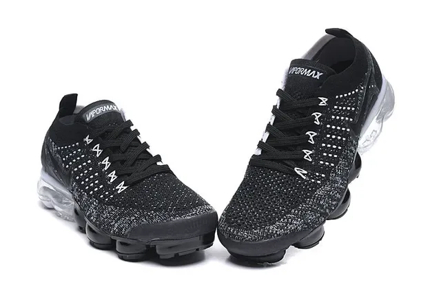Nike Air VaporMax Flyknit Black White Dot Pattern Lifestyle Sneakers 4