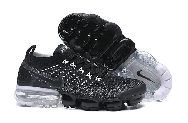 Nike Air VaporMax Flyknit Black White Dot Pattern Lifestyle Sneakers 7