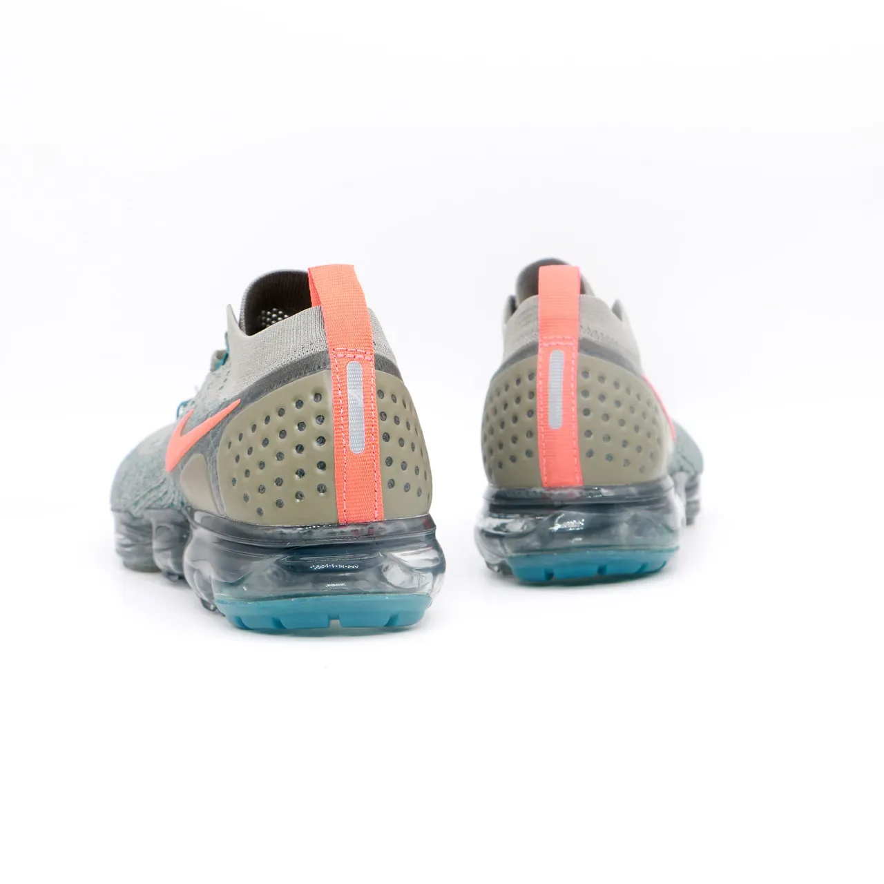 Nike Air VaporMax Flyknit Gray Blue Pink Lifestyle Sneakers 5