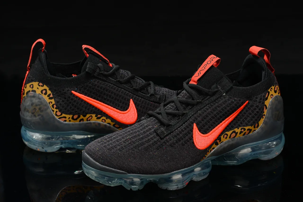 Nike Air VaporMax Flyknit Leopard Print Lifestyle Sneakers 6
