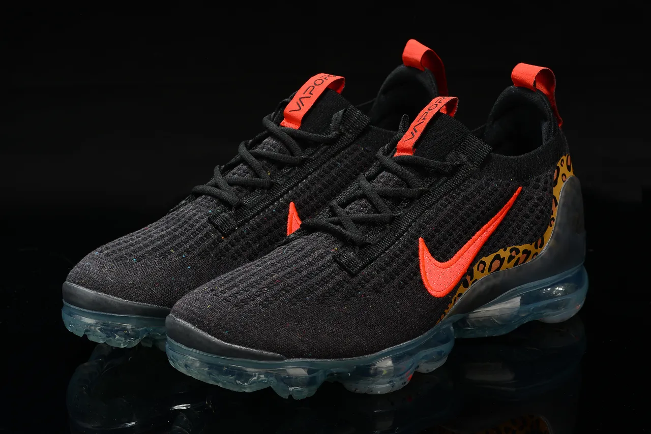 Nike Air VaporMax Flyknit Leopard Print Lifestyle Sneakers 8