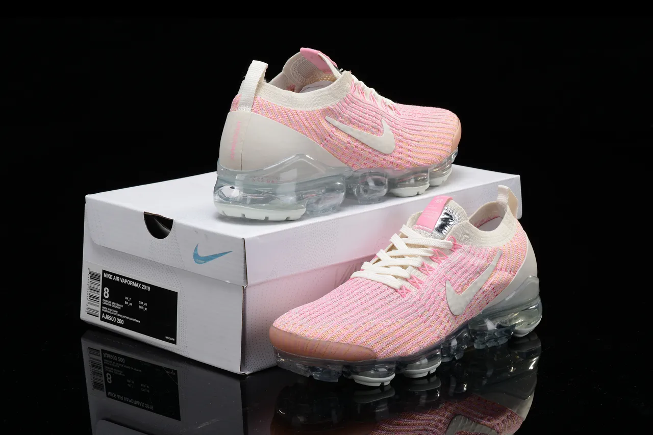 Nike Air VaporMax Flyknit Pink Peach Gradient Lifestyle Sneakers 6