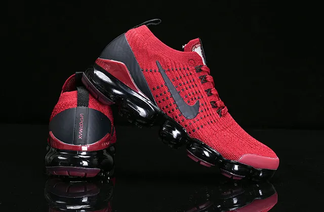 Nike Air VaporMax Vermelho e Preto Tênis de corrida 12