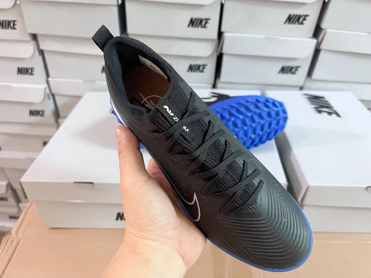 Nike Air Zoom Noir Bleu Bas Haut Synthétique Texturé Riboté Panneau du Metatarsien Chaussures de Football sur Herbe 16