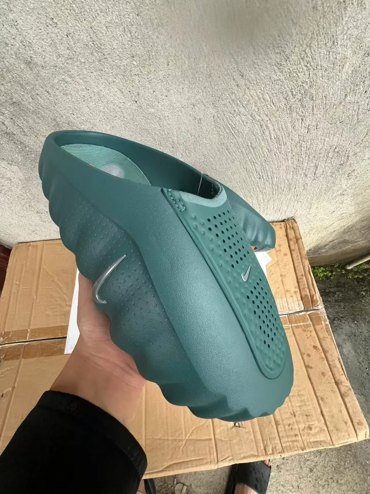 Nike Army Green and Orange Podded Sole Lifestyle Sneaker 2