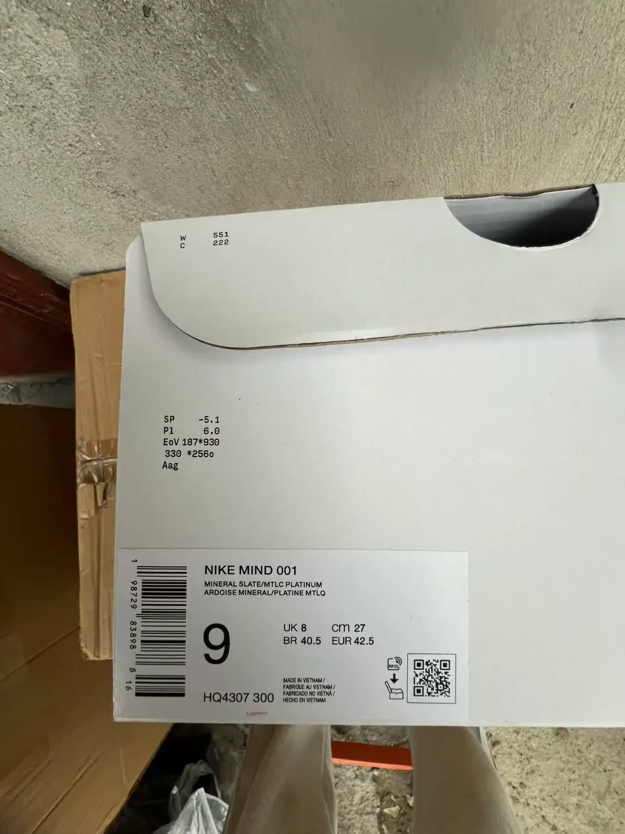 Nike Army Green and Orange Podded Sole Lifestyle Sneaker 10