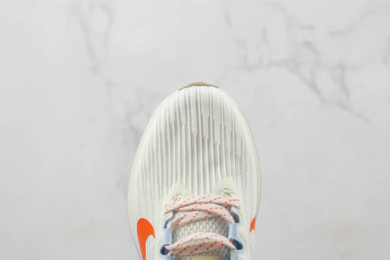 Nike Tênis Beige Azul com parte superior de tricô acanalado e overlay translúcido 6