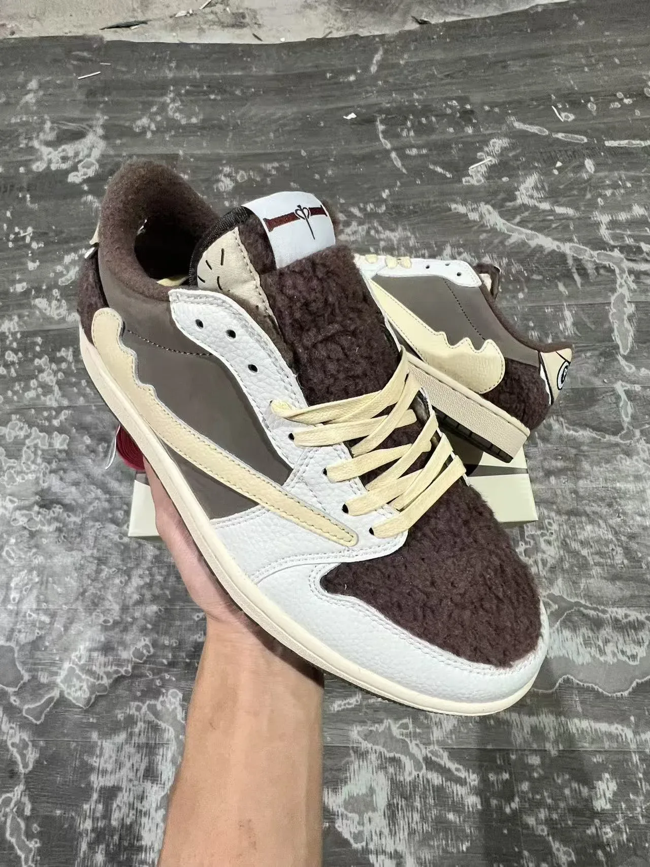 Nike Beige Brown Layered Panel Construction Oversized Wavy Swoosh Overlay Lifestyle Sneakers 2