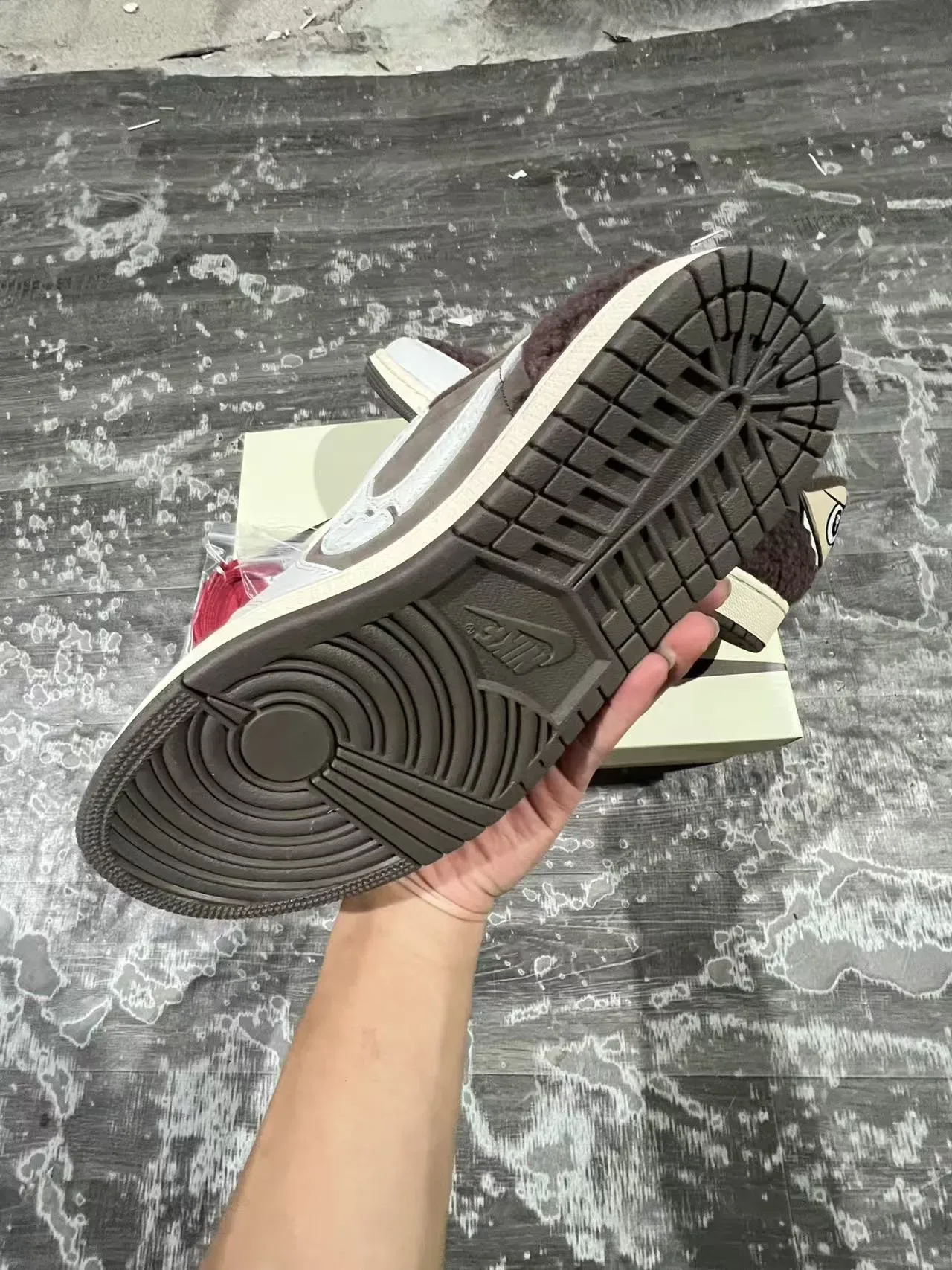 Nike Beige Brown Layered Panel Construction Oversized Wavy Swoosh Overlay Lifestyle Sneakers 5