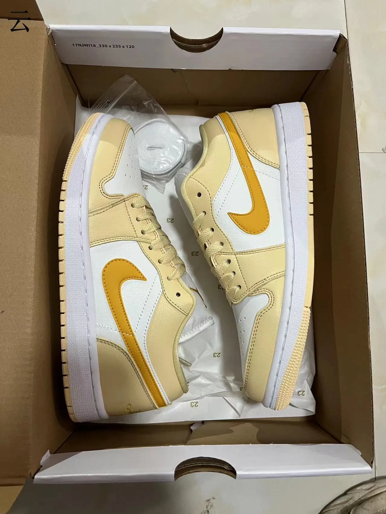 Nike Beige White Low-Top Leather-Paneled Lifestyle Sneakers 5