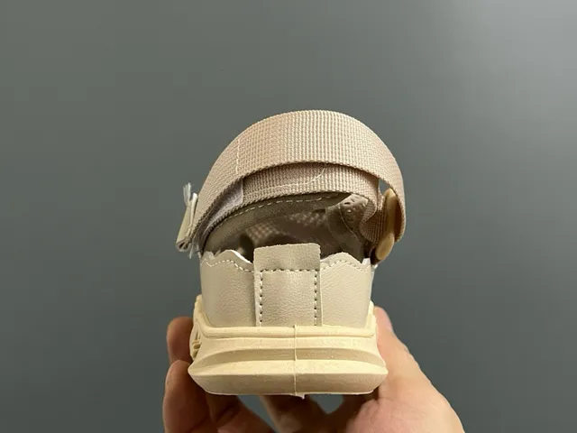 Nike 黑色 米色 多带 魔术贴 休闲凉鞋 19