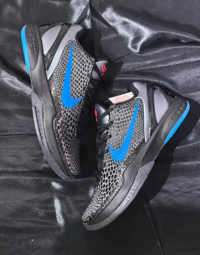 Nike Black Blue Perforated Mesh Upper Textured Dot Pattern Basketball Shoes 2