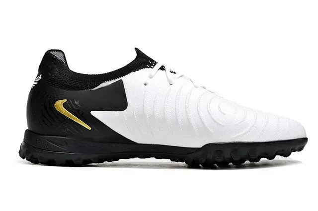 Nike Chaussures de football Turf Low-Cut Upper Synthétique et Tricot Noir et Or 7