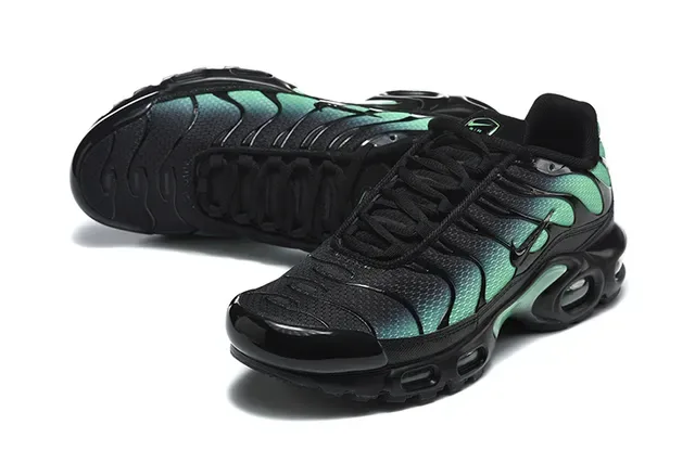 Nike Black Green Dual Air Cushioning Gradient Overlays Lifestyle Sneakers 18