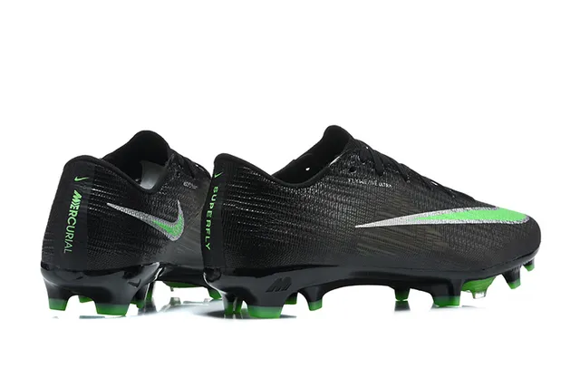 Nike Black Green Low-Cut Flyknit Upper Textured Synthetic Overlay Firm-Ground Soccer Shoes 5