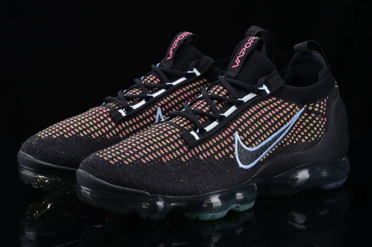 Nike Black Multicolor Knit Upper Visible Air Sole Lifestyle Sneakers 8