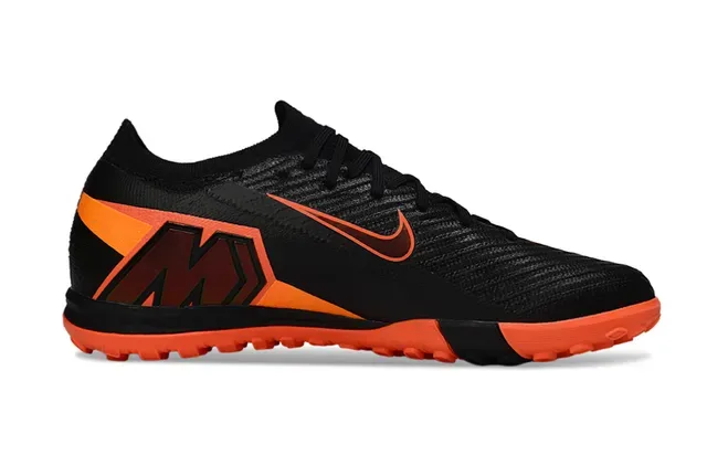 Chaussures de football Nike noir orange col knit overlay synthétique turf 4