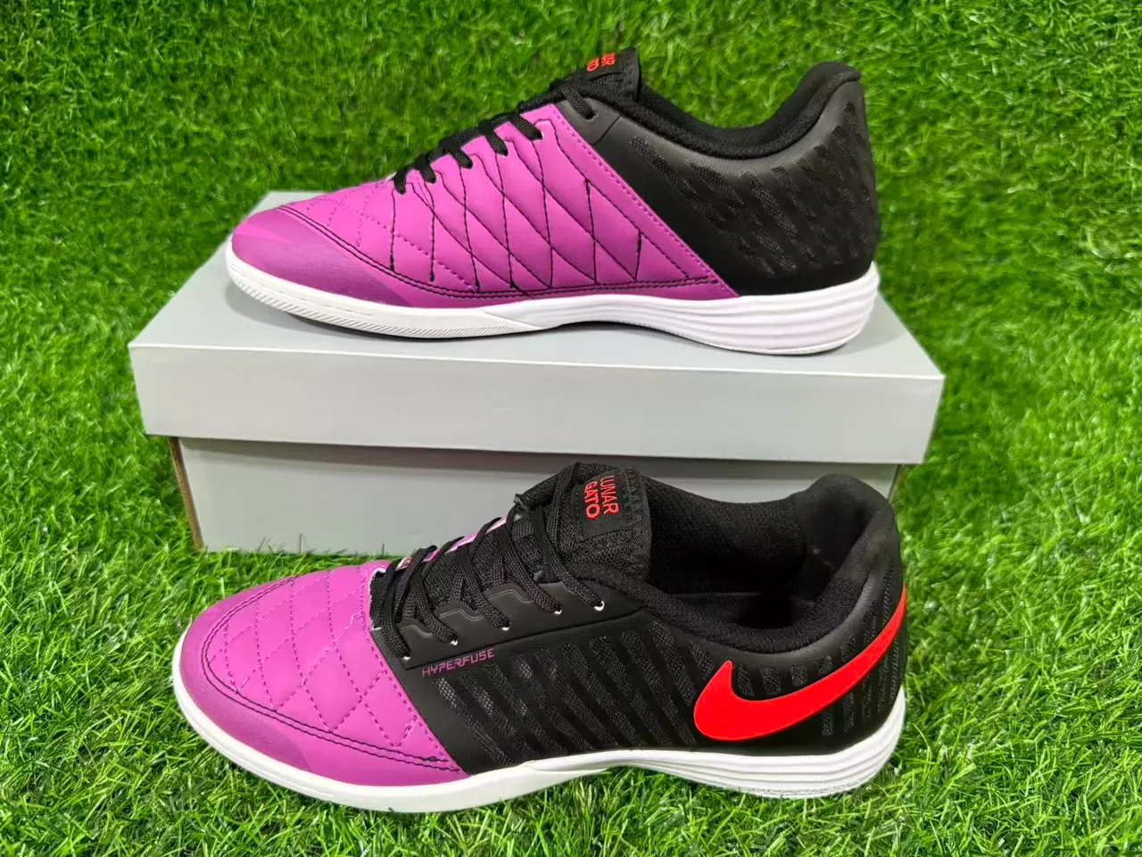 Nike Noir Violet Maille Fusionnée Supérieure Matelassée Synthétique Capuchon des Doigts Chaussures de Football Indoor 9