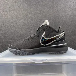Nike काली चांदी हाई टॉप टेक्सचर्ड फैब्रिक बास्केटबॉल जूते