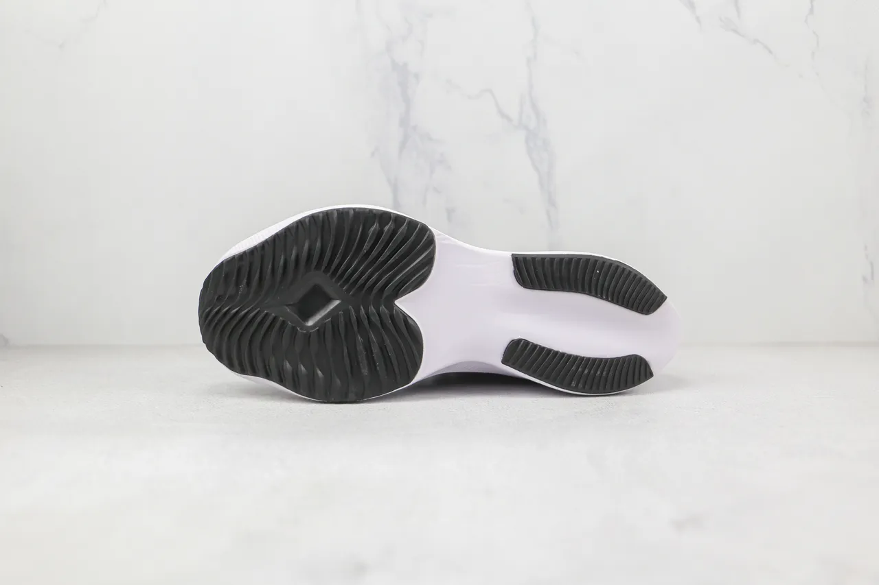 Nike Chaussures de course noir blanc rayé maille supérieure line-art swoosh 3