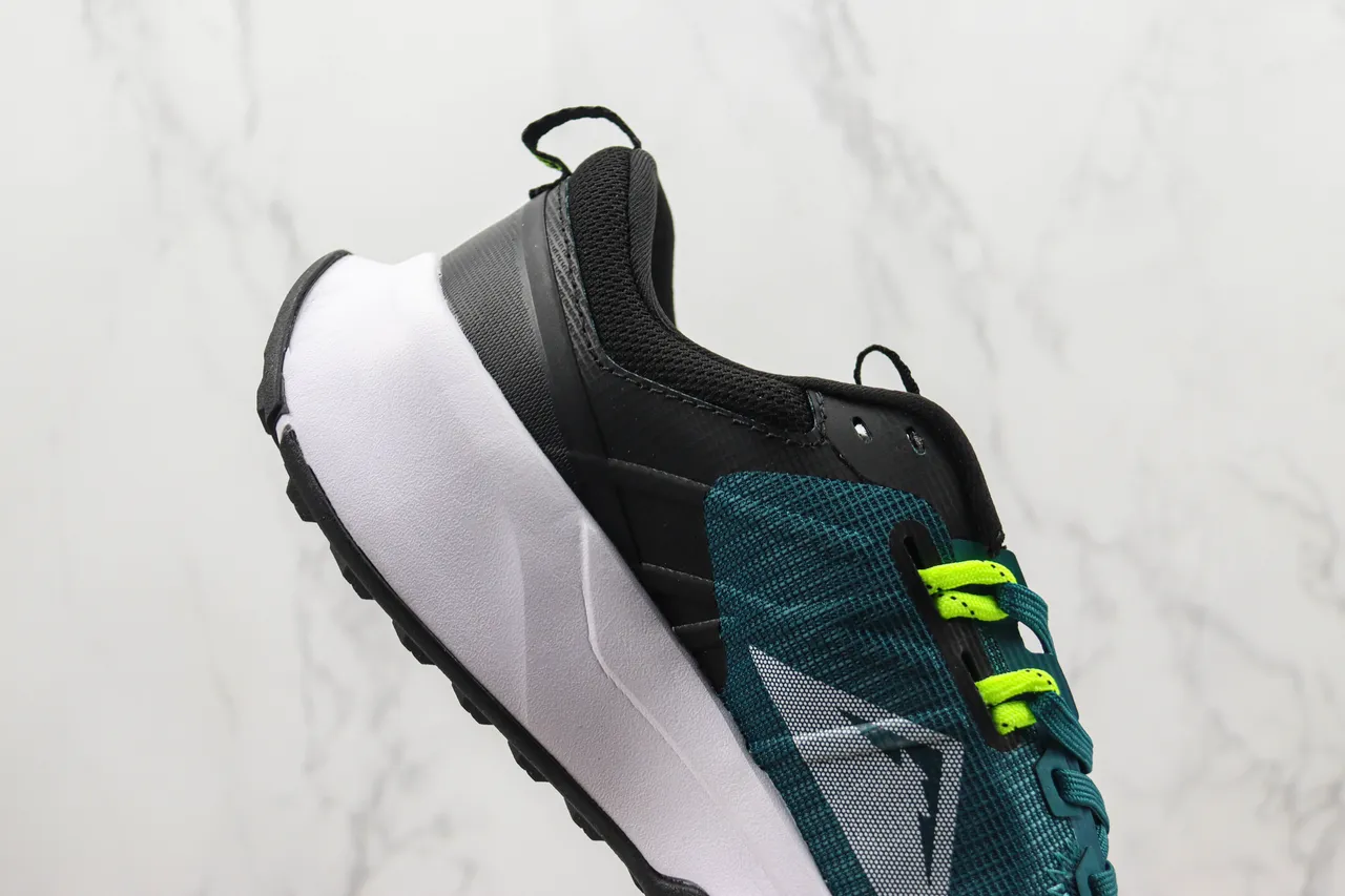 Nike Blue Black Mesh Upper Chunky White Midsole Running Shoes 5
