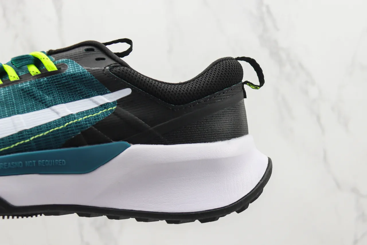 Nike Blue Black Mesh Upper Chunky White Midsole Running Shoes 7
