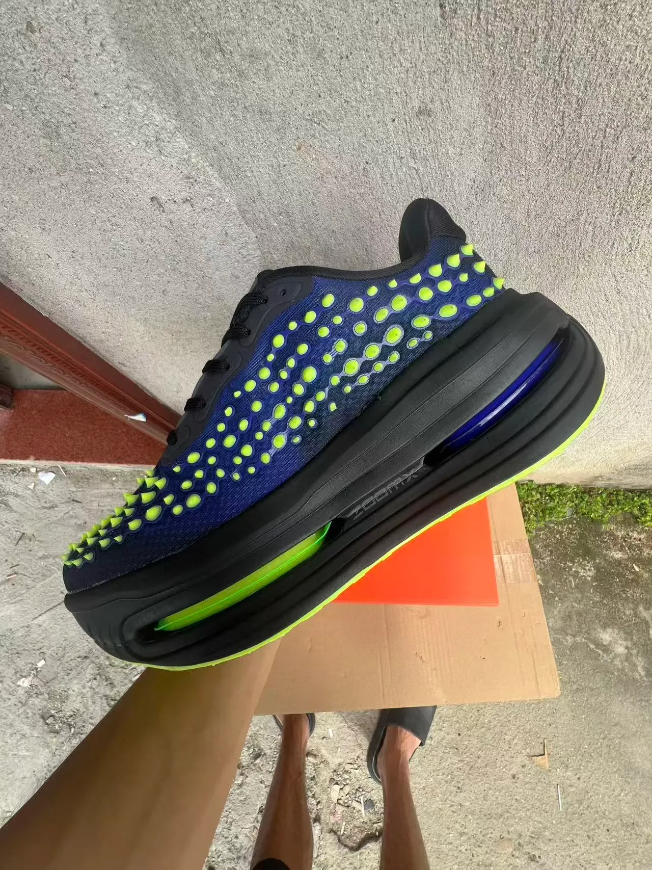 Nike Tênis lifestyle azul verde unidades air zoom dual visible low-top performance silhouette 5
