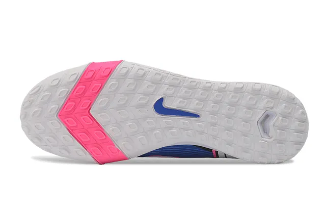 Nike Blue Pink Knit Upper Engineered Ribbing Turf Soccer Shoes 6