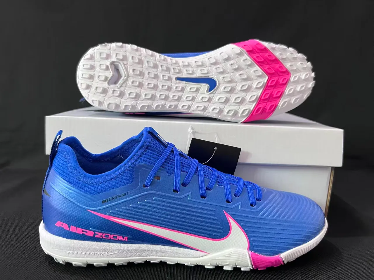 Nike Blue Pink Knit Upper Engineered Ribbing Turf Soccer Shoes 14