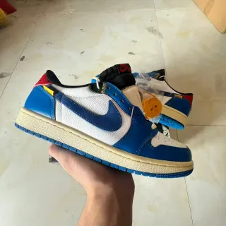 Nike Blue White Leather-Paneled Cupsole Lifestyle Sneakers