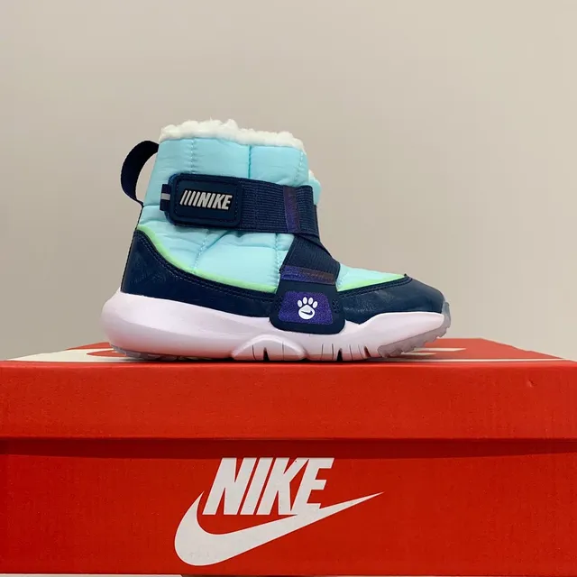 Nike Marron Noir Isolé Haut Col Fourré Bottes de Neige 18