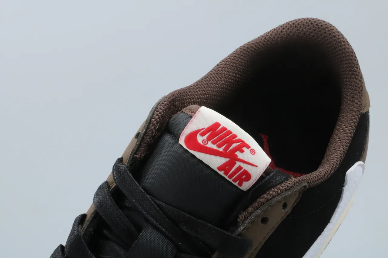 Nike Brown Black Low-Top Silhouette Perforated Toe Box Lifestyle Sneakers 8