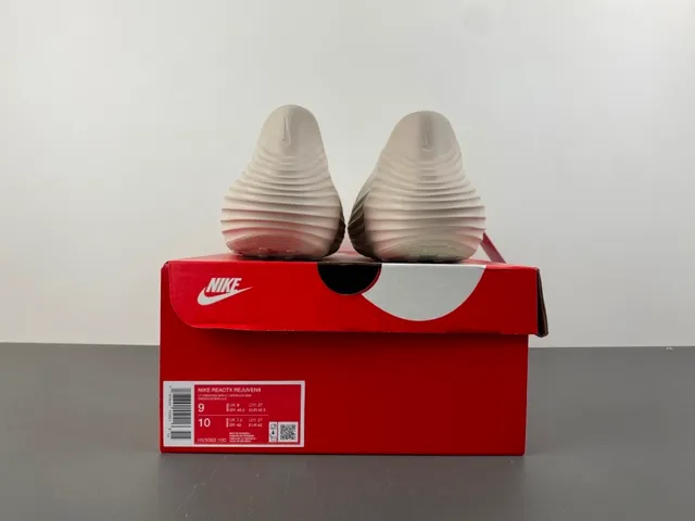 Nike beige plata ribeteado suela esculpida perforado superior Clog 14