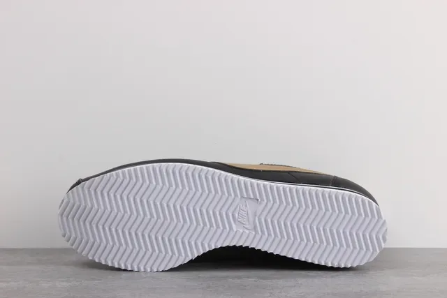 Nike Cortez Black and Gold Lifestyle Sneakers 23