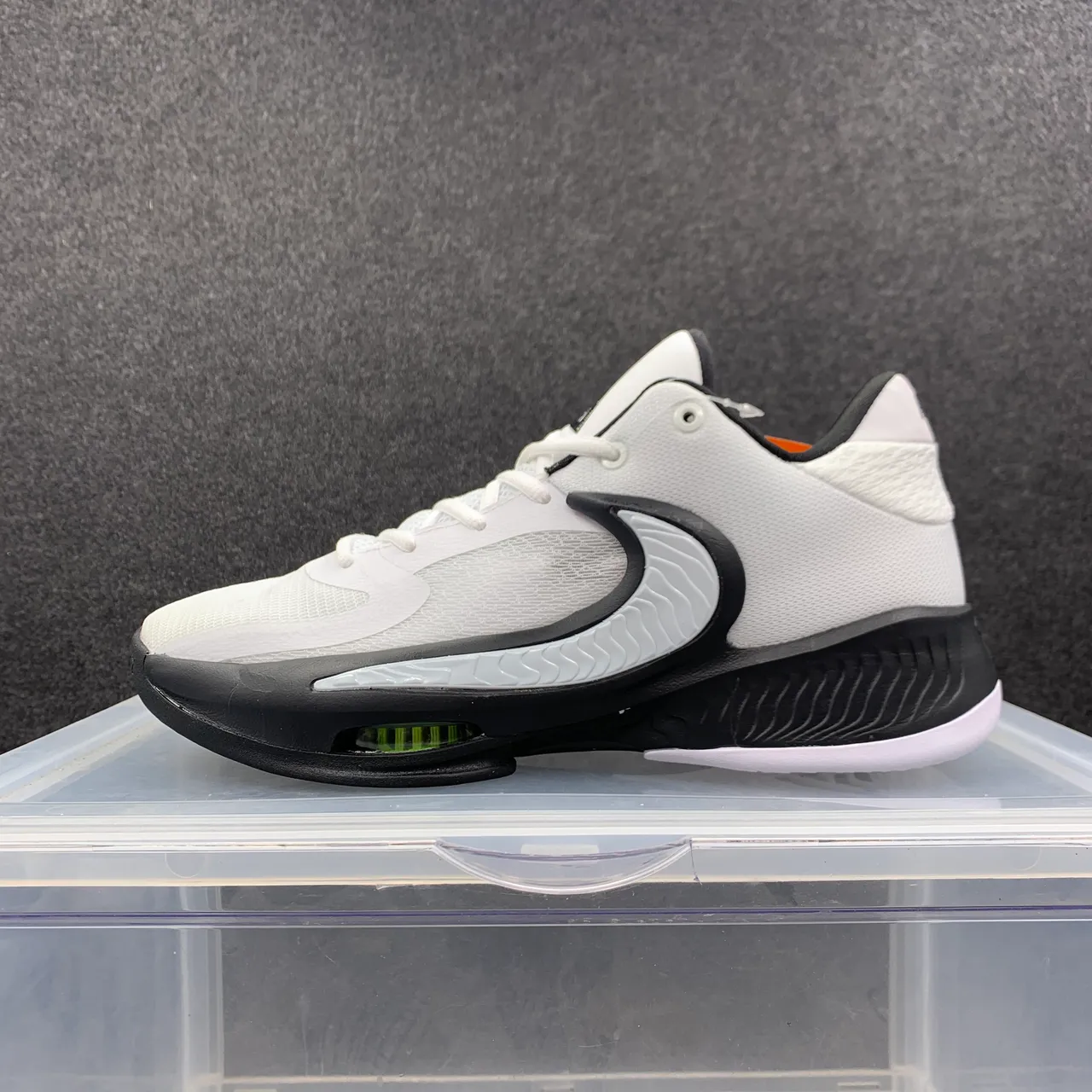 Nike Cosmic Unity White Black High-Top Basketball Shoes 2