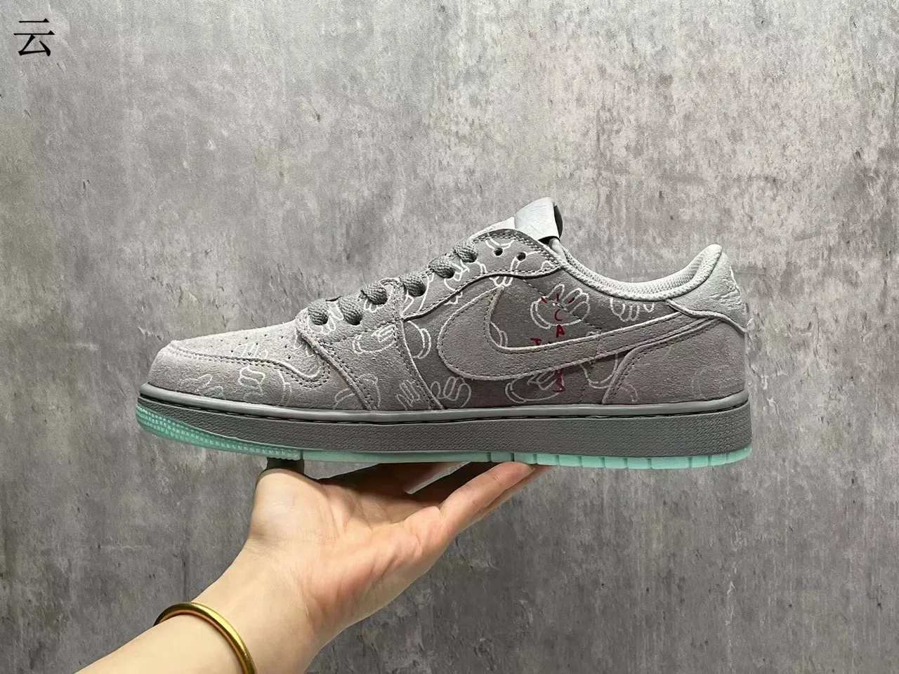 Nike Dunk Low Gray Green Suede Upper KAWS Hand Motif Print Lifestyle Sneakers 6