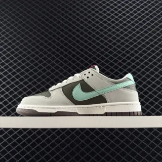 Nike Dunk Low हल्का भूरा जैतूनी हरा पेपरमिंट Swoosh स्केटबोर्ड जूते