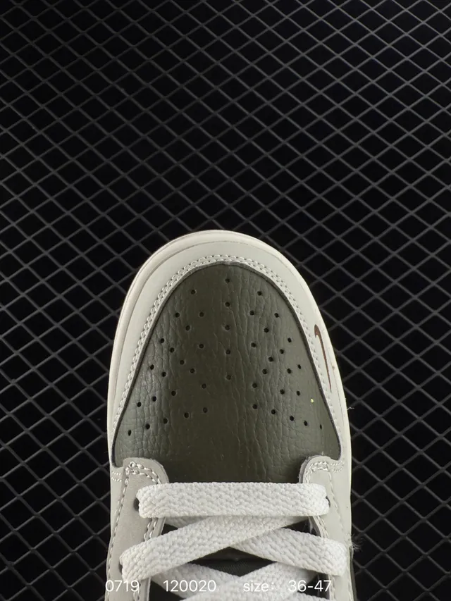 Nike Dunk Low Gris Clair Vert Olive Vert Menthe Swoosh Chaussures de Skateboard 3