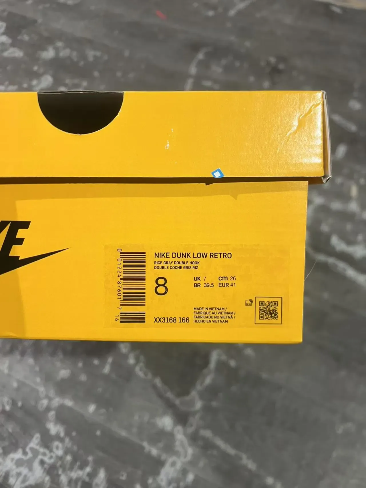 Nike Dunk Low Xiaomi SU7 Ultra Blanc Gris Noir Jaune sneakers lifestyle 9