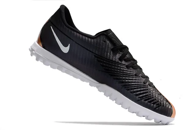 Nike doré blanc métallique cuivre synthétique supérieur semelle extérieure pelouse football chaussures 18