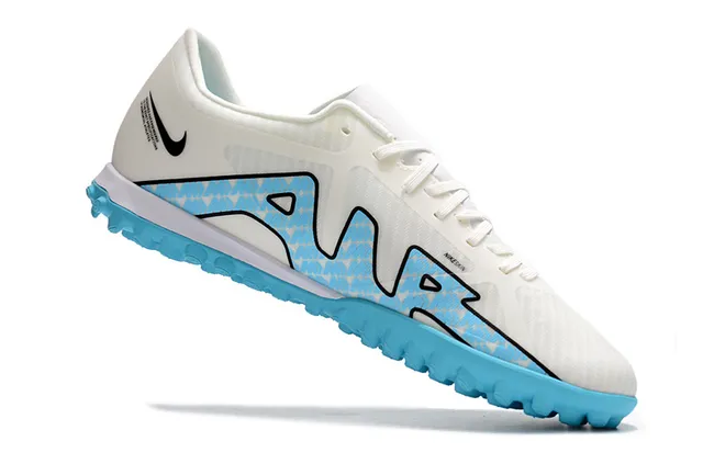 Nike doré blanc métallique cuivre synthétique supérieur semelle extérieure pelouse football chaussures 24